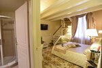 Семейный номер, 2 ванные комнаты в Suite Hotel Santa Chiara