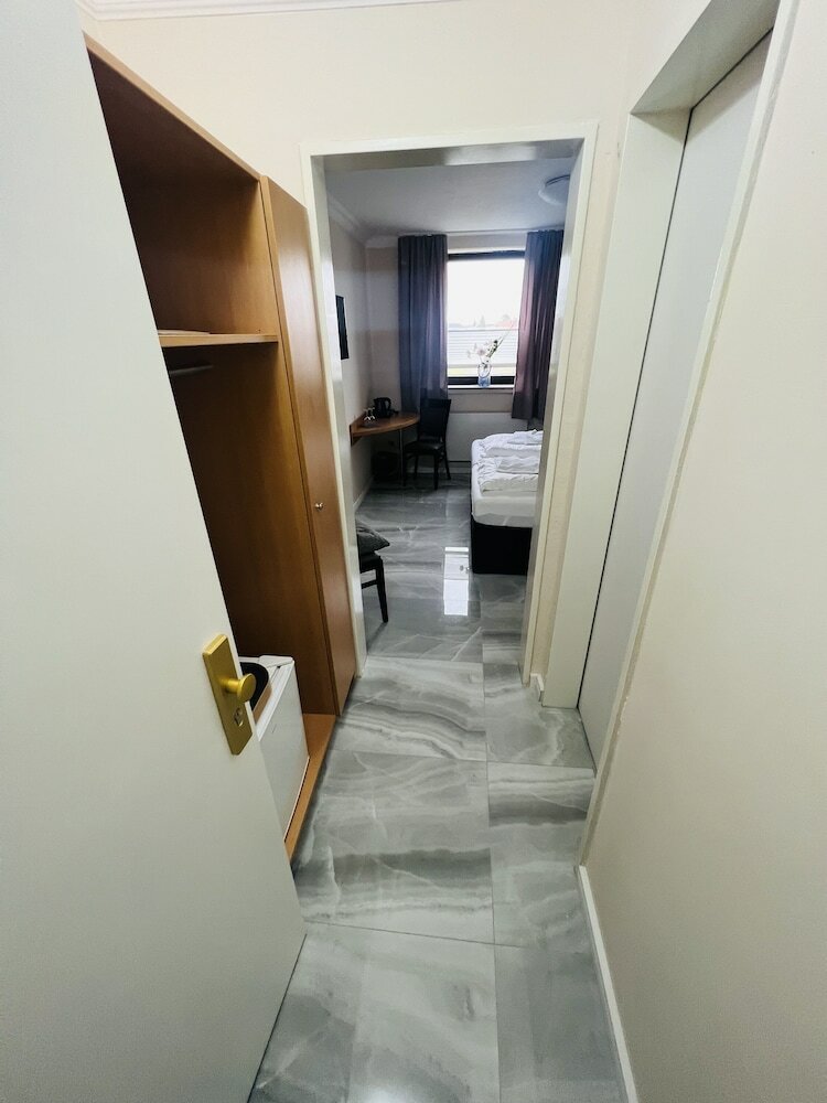 Classic Double or Twin Room, Non Smoking