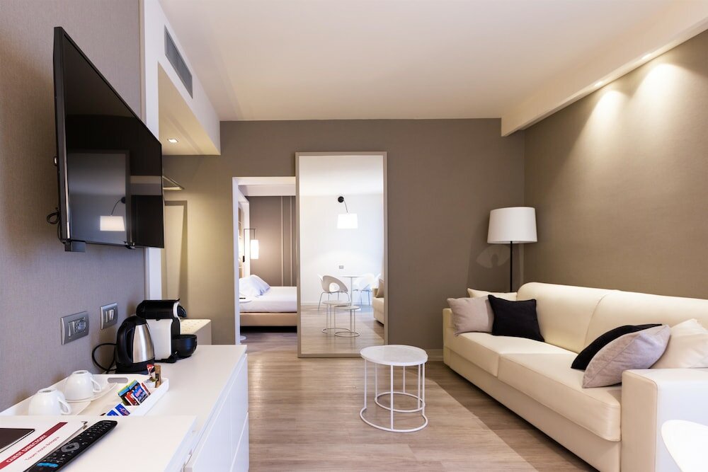 Junior Suite, 1 King Bed (Living Room;with Single Sofabed)
