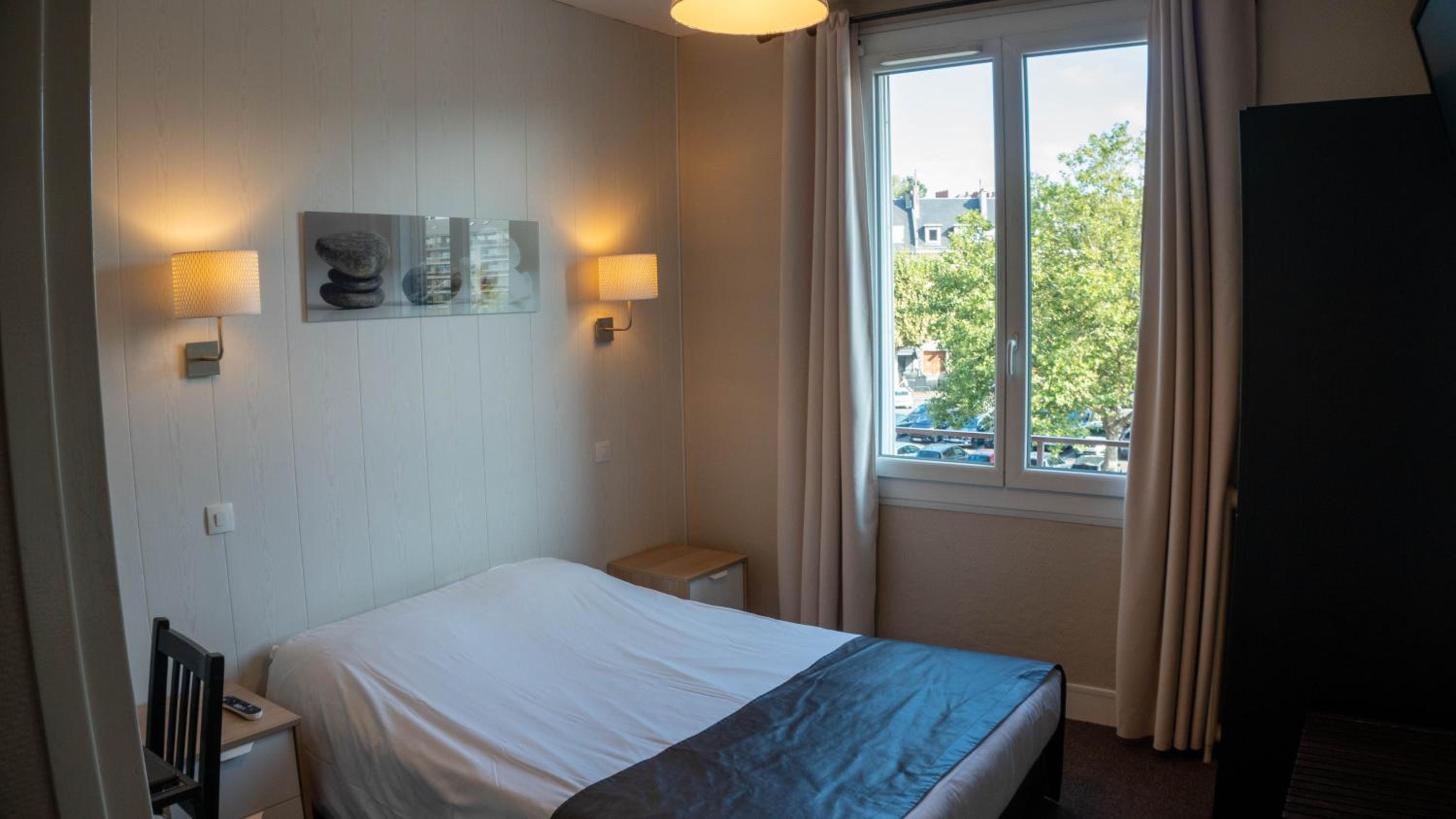 Single Room with Shower