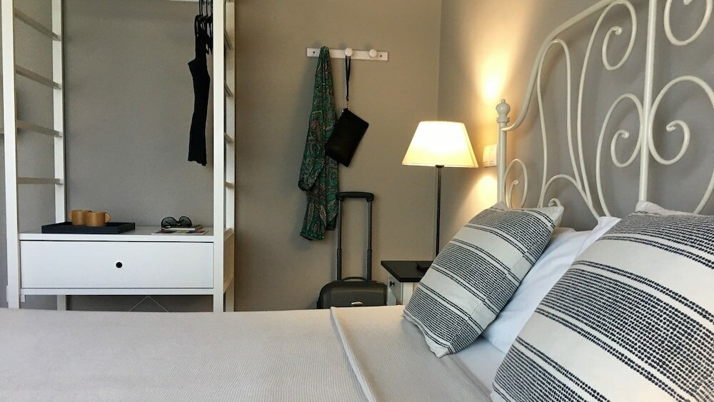 Double Room, 1 Queen Bed, Private Bathroom