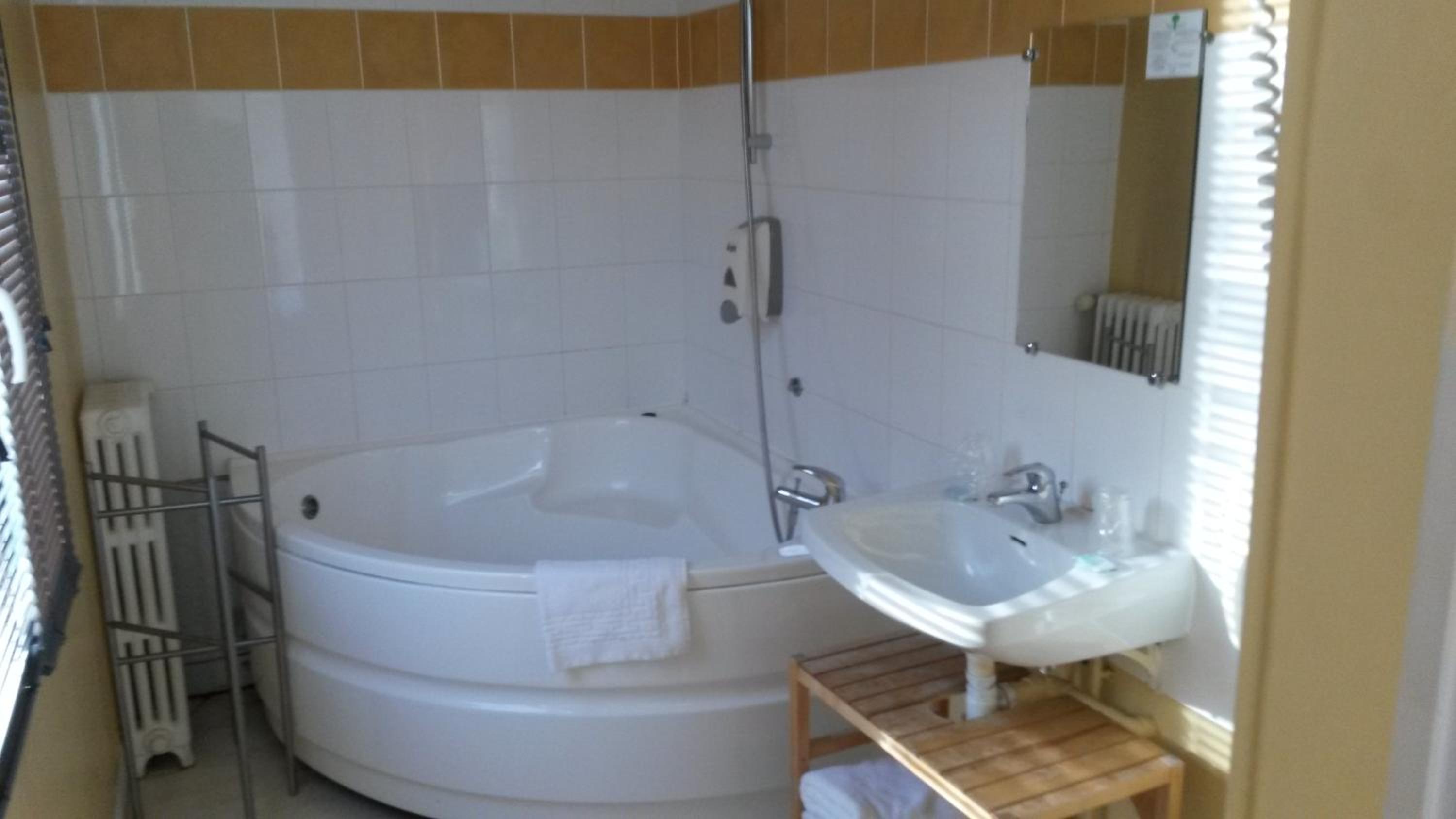 Superior Double Room with Port View