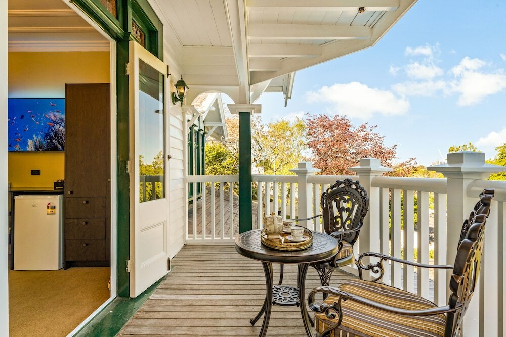 Premium Single Room