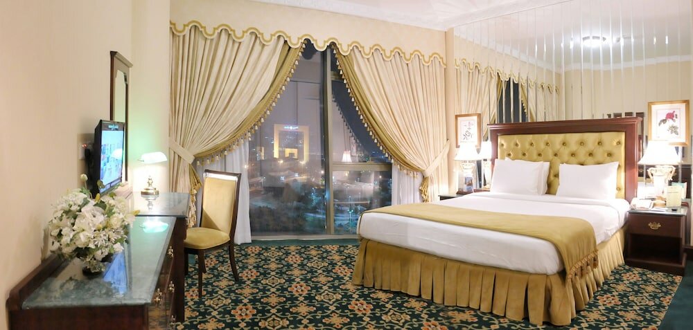 Premium Suite