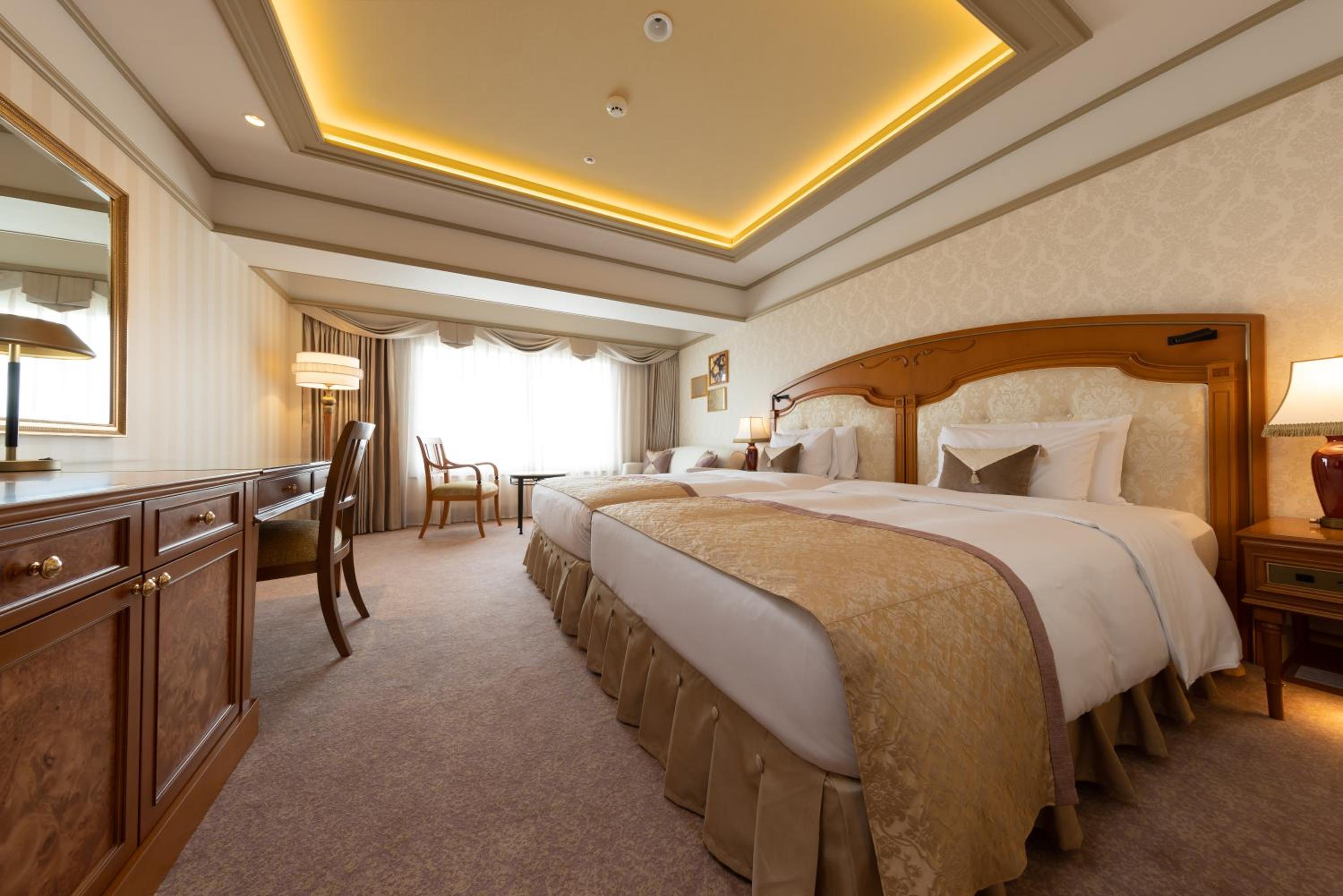 Executive Hollywood Twin Room - Non-Smoking