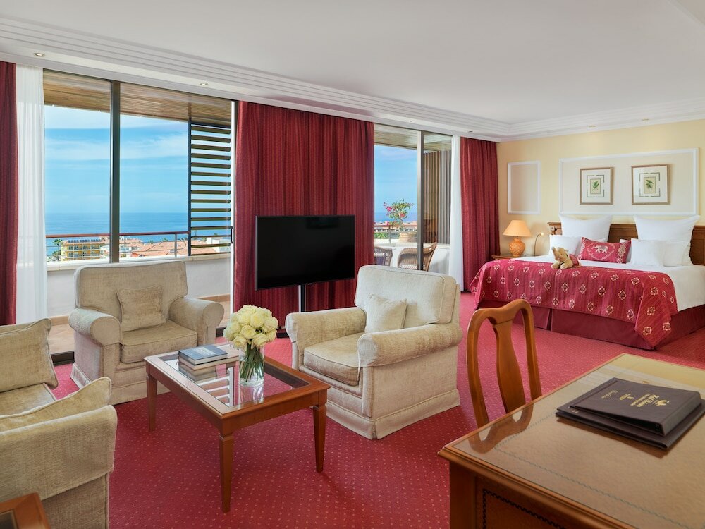 Junior Suite, Ocean View (Ambassador), Balcony