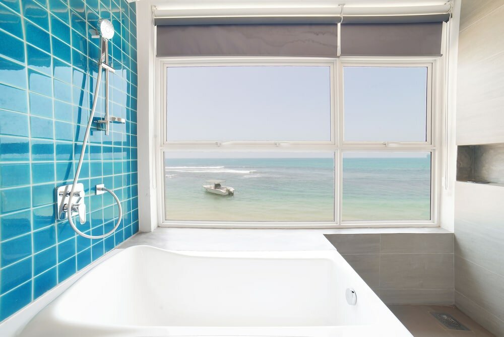 Premium Ocean Suite