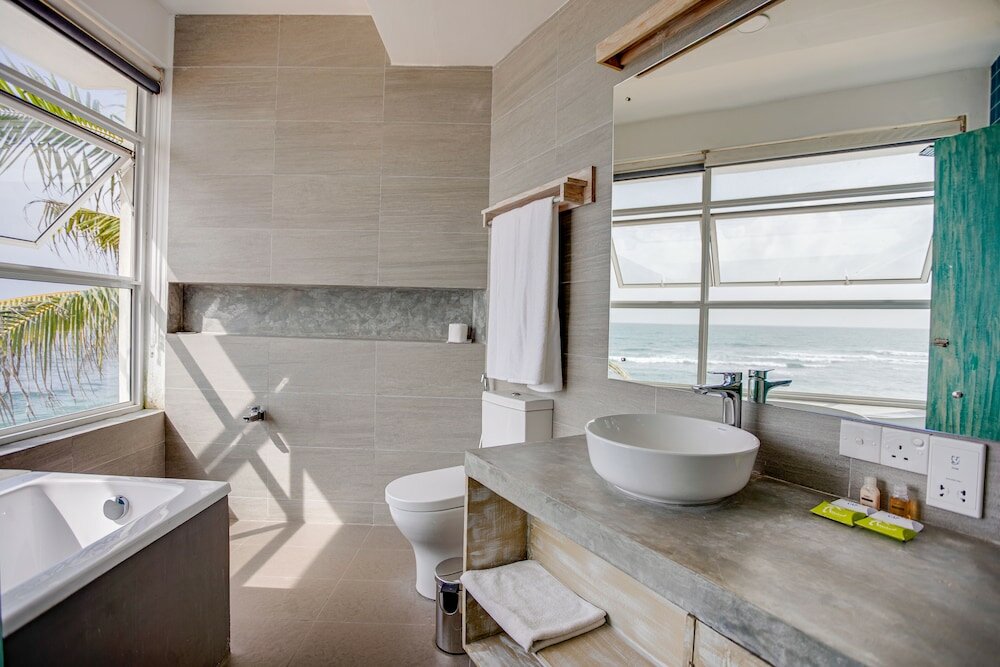 Premium Ocean Suite