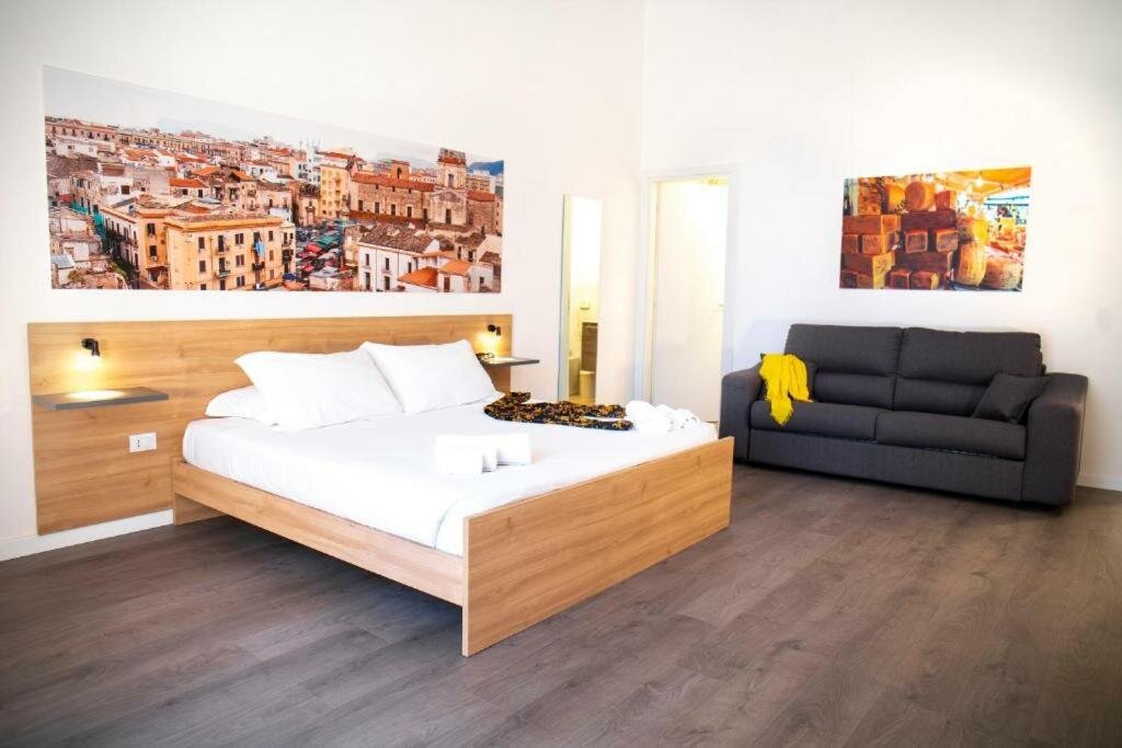 Deluxe King Room