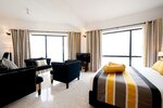 Premier Suite with Ocean View в The Ocean Colombo