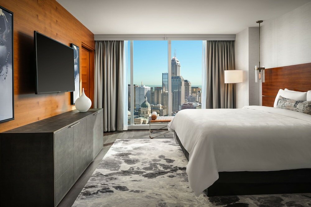 Executive Room, 1 King Bed (Mobility/Hearing Accessible, Tub)