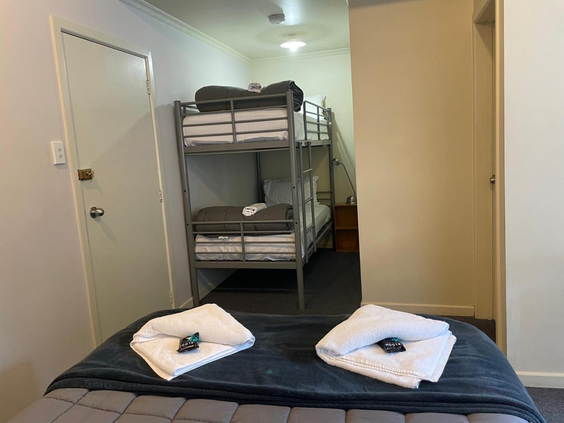 Quadruple Room with Private Bathroom