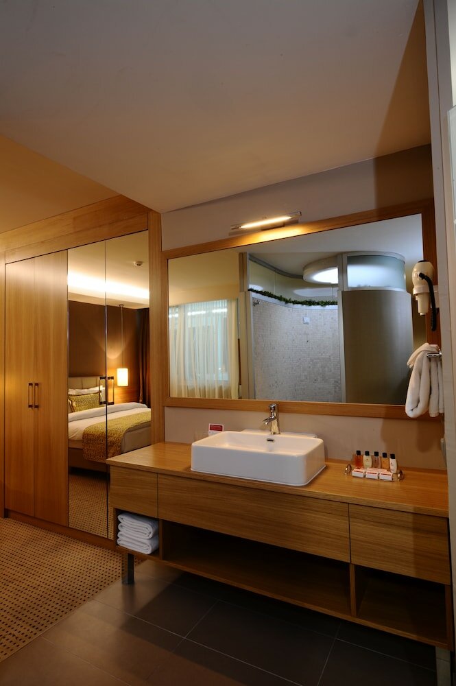 Suite, 1 Queen Bed, Non Smoking
