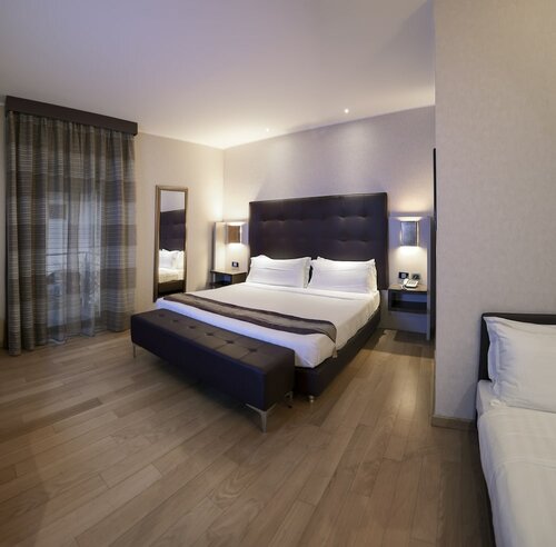 Comfort Triple Room в Rome Airport Hotel Fiumicino