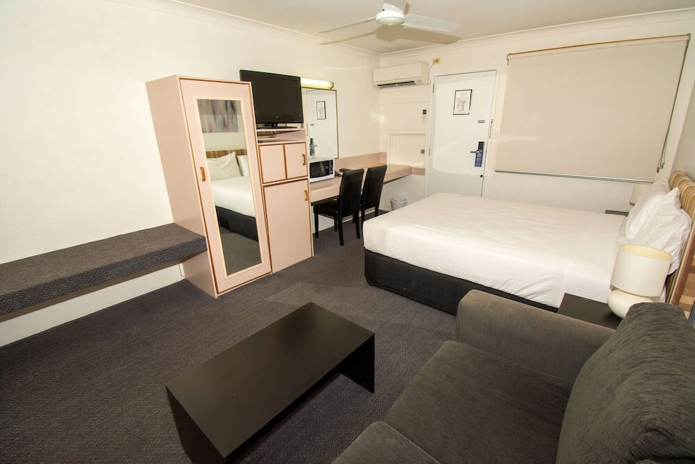 Standard Room, 1 Queen Bed, Non Smoking