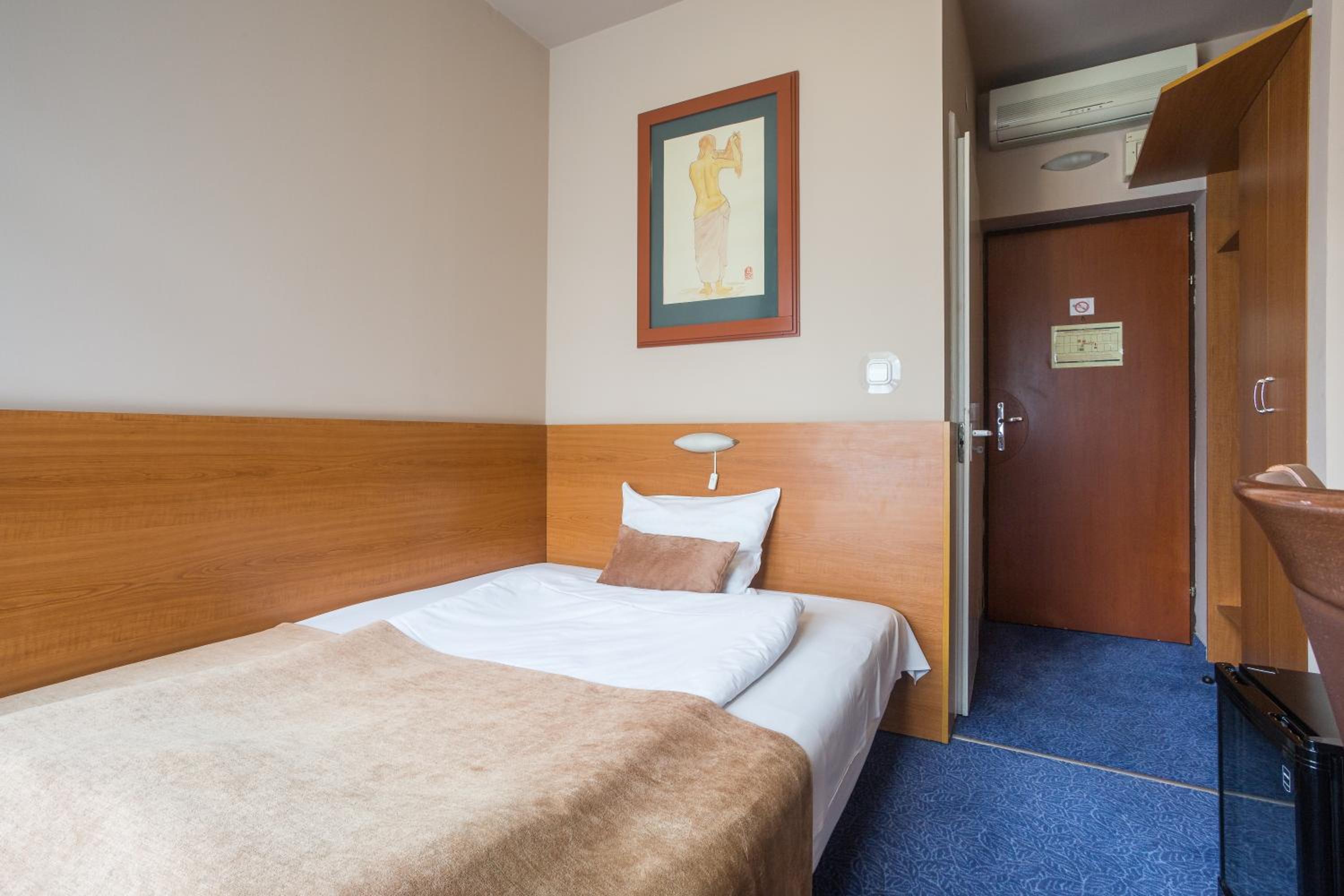 Small Double Room