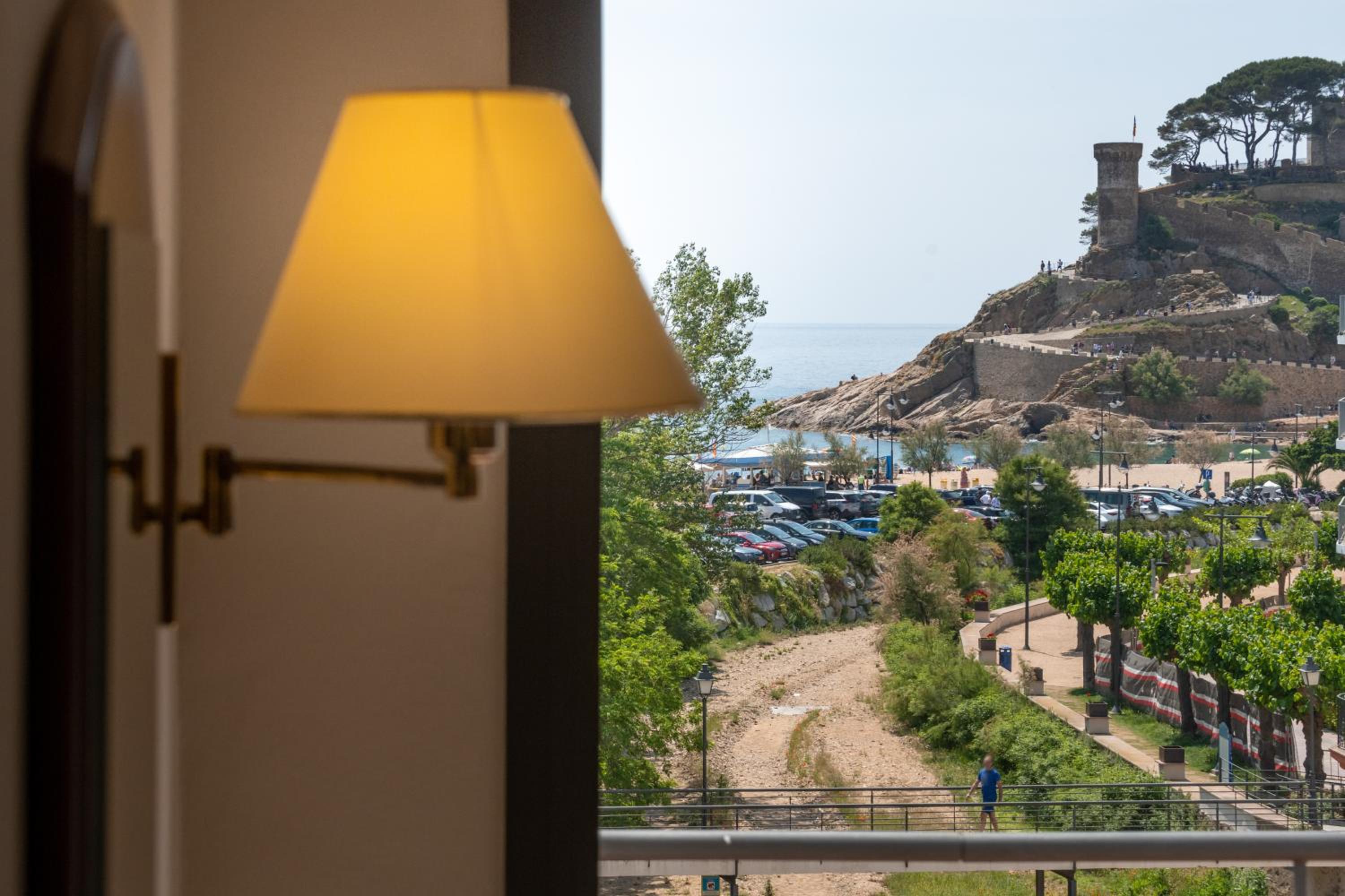Double or Twin Room with Sea View