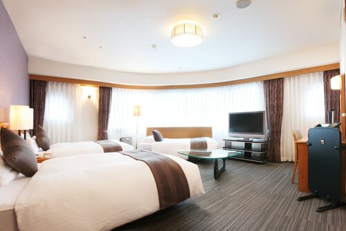 Panoramic Room, 3 Bedrooms, Non Smoking, Corner в Okayama Koraku Hotel
