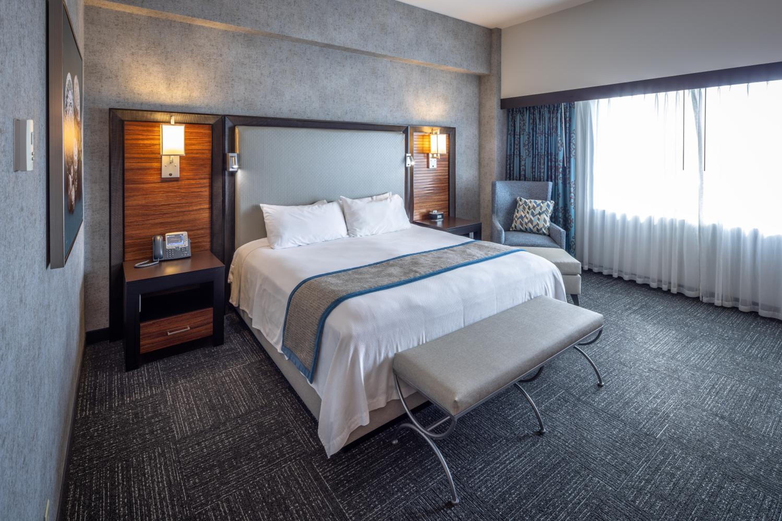 Superior King Room
