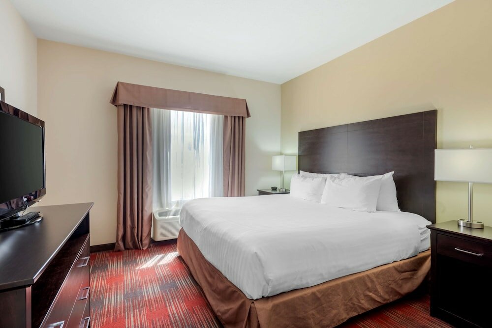 Suite, Multiple Beds, Non Smoking, Refrigerator & Microwave (with Sofabed)