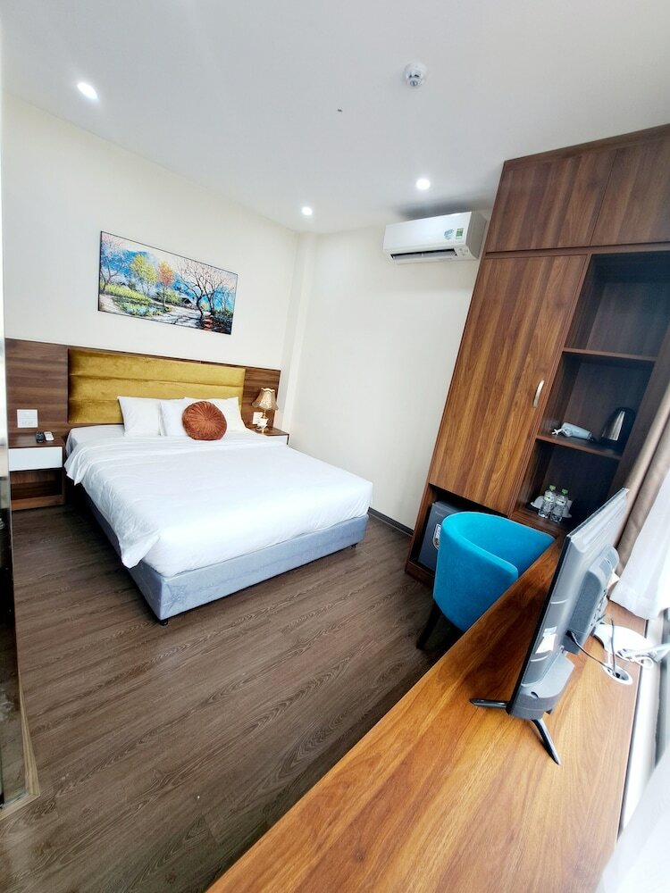 Basic Double Room