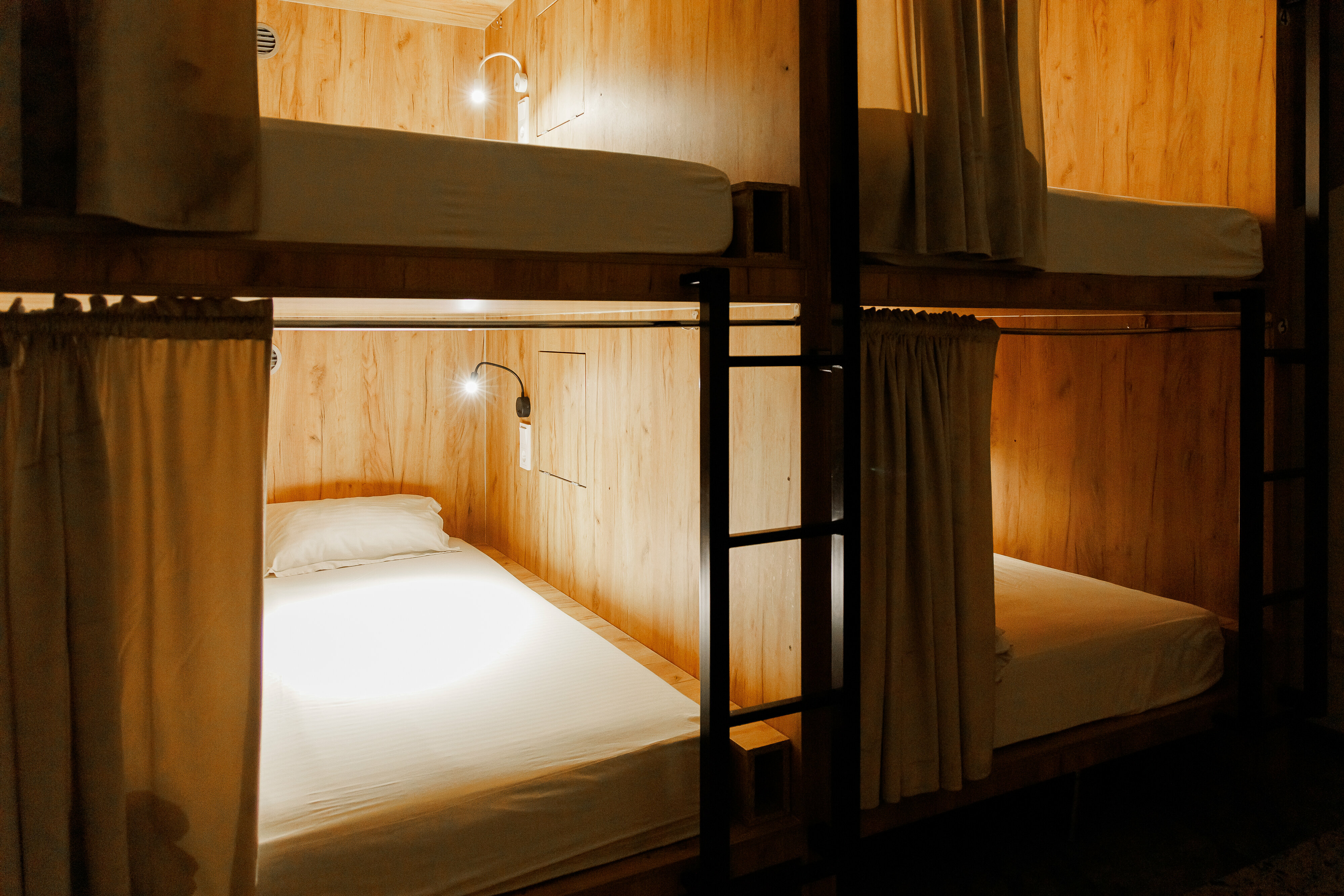 Двухместная капсула