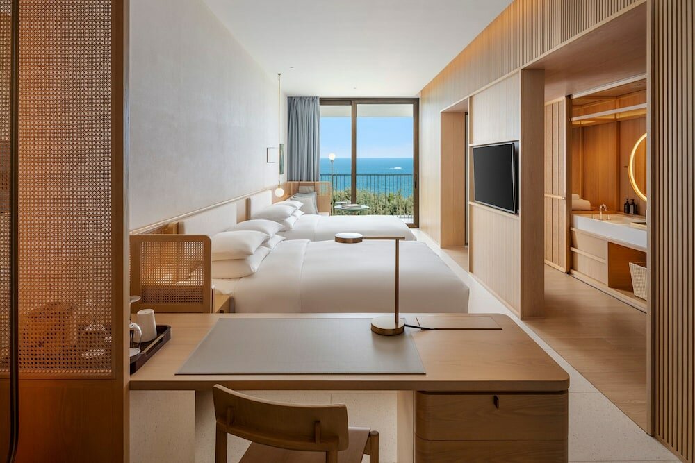 Deluxe Double Room, 2 Queen Beds, Ocean View
