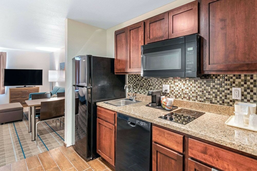 Suite, Multiple Beds, Non Smoking