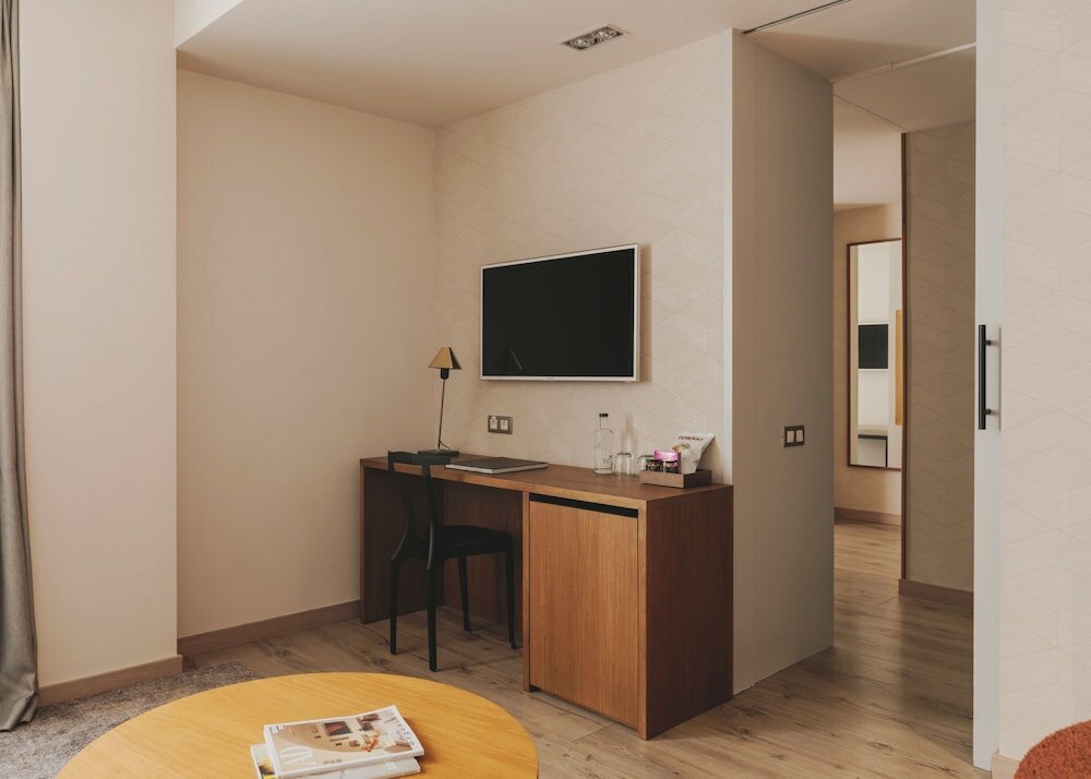 Deluxe Room (Family Room)