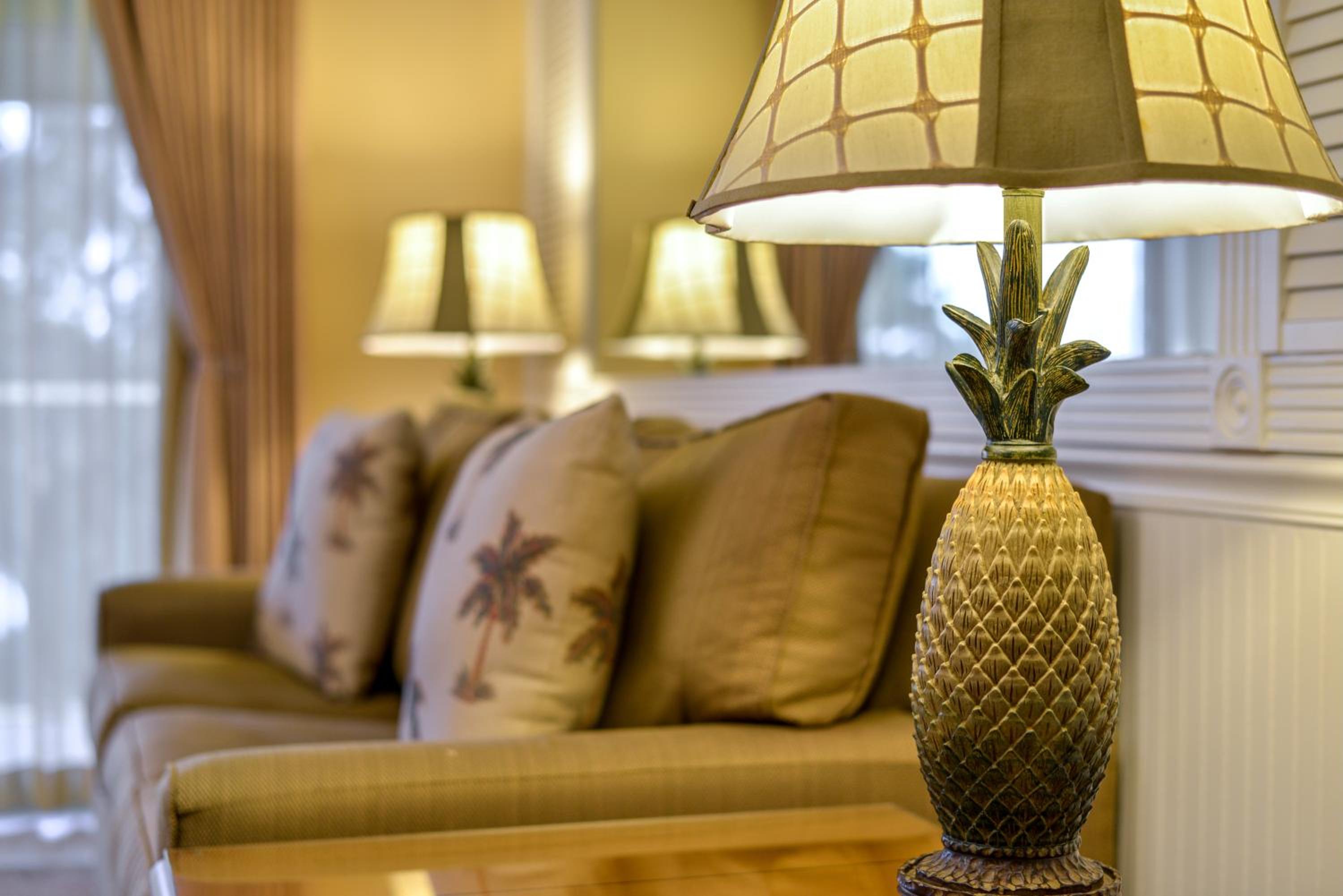 Two-Bedroom Suite with One King Bed and Two Twin Beds