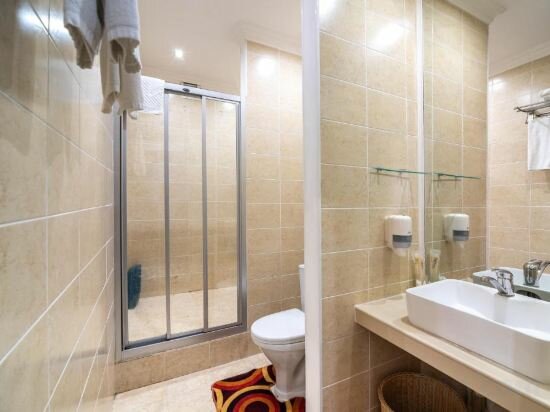 Luxe Suite