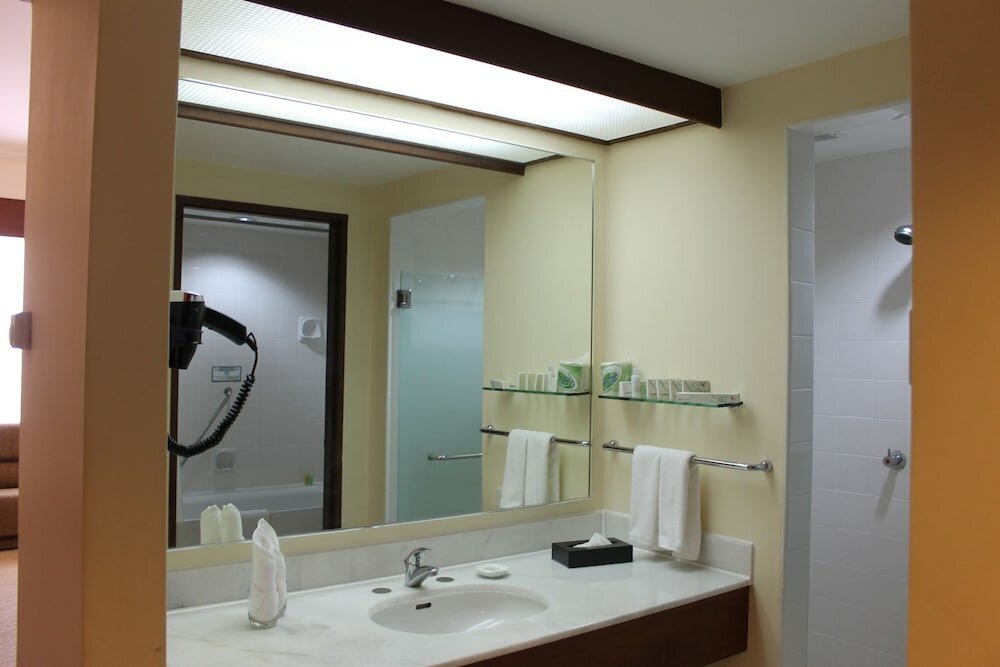 Family Suite, Partial Ocean View