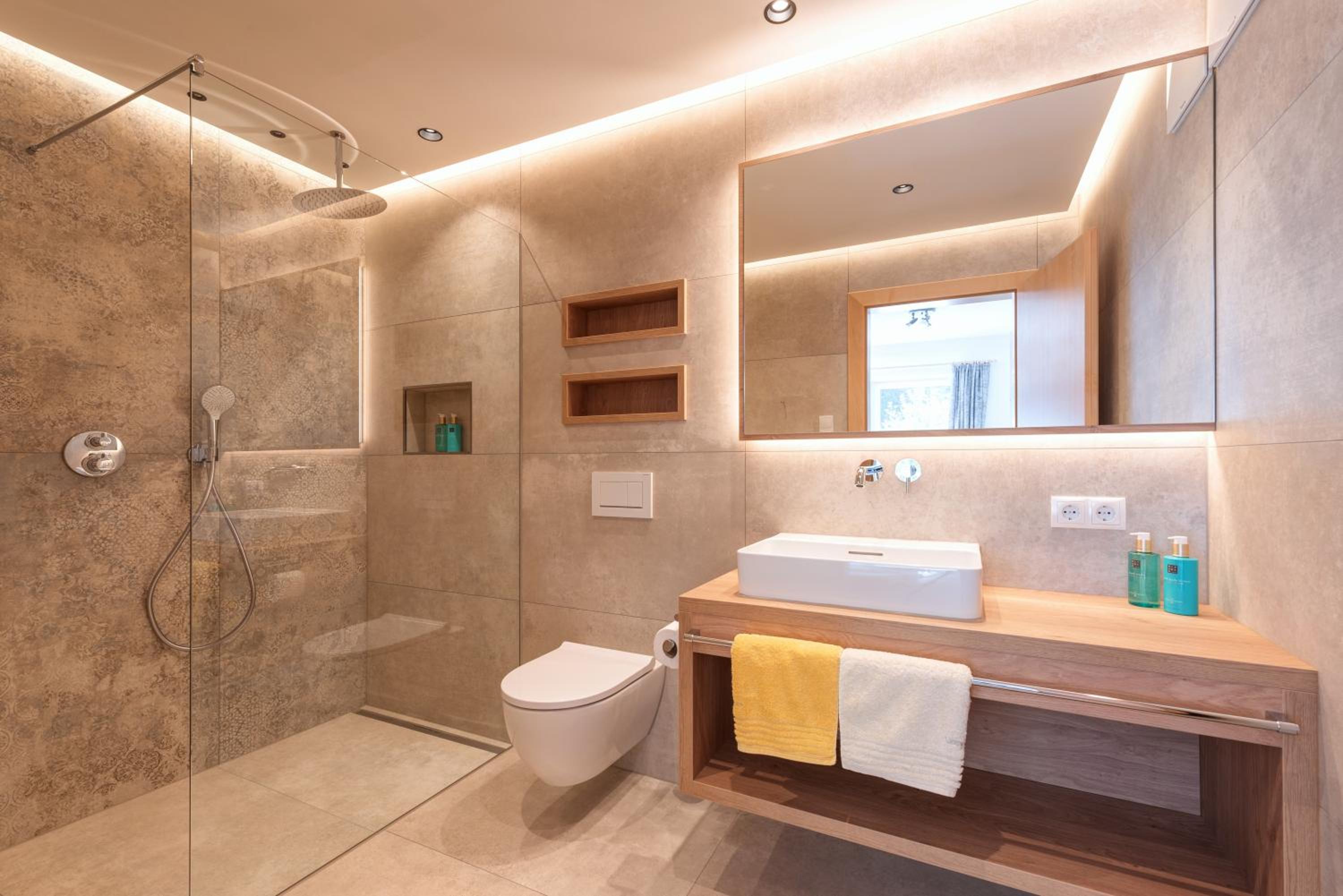 Superior Apartment (4 Adults)