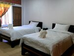 Triple Room with Balcony в Summer Guesthouse & Hostel