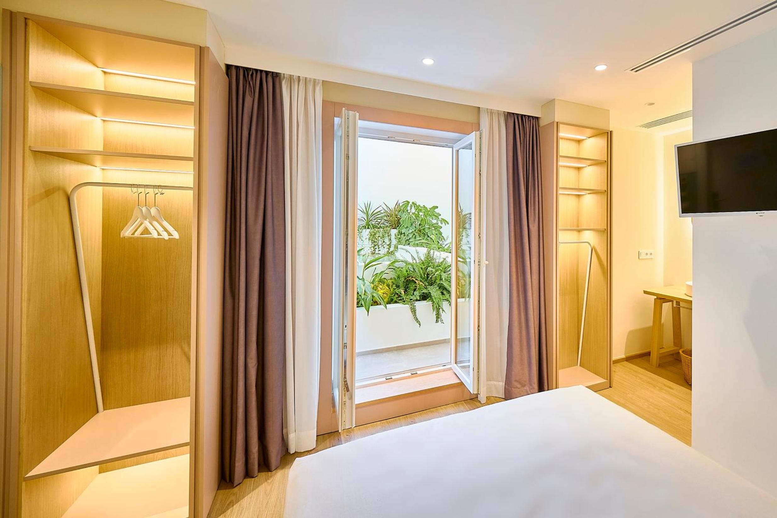 Double Room with Terrace