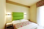 Comfort Double Room, Balcony в Hotel Souvenir