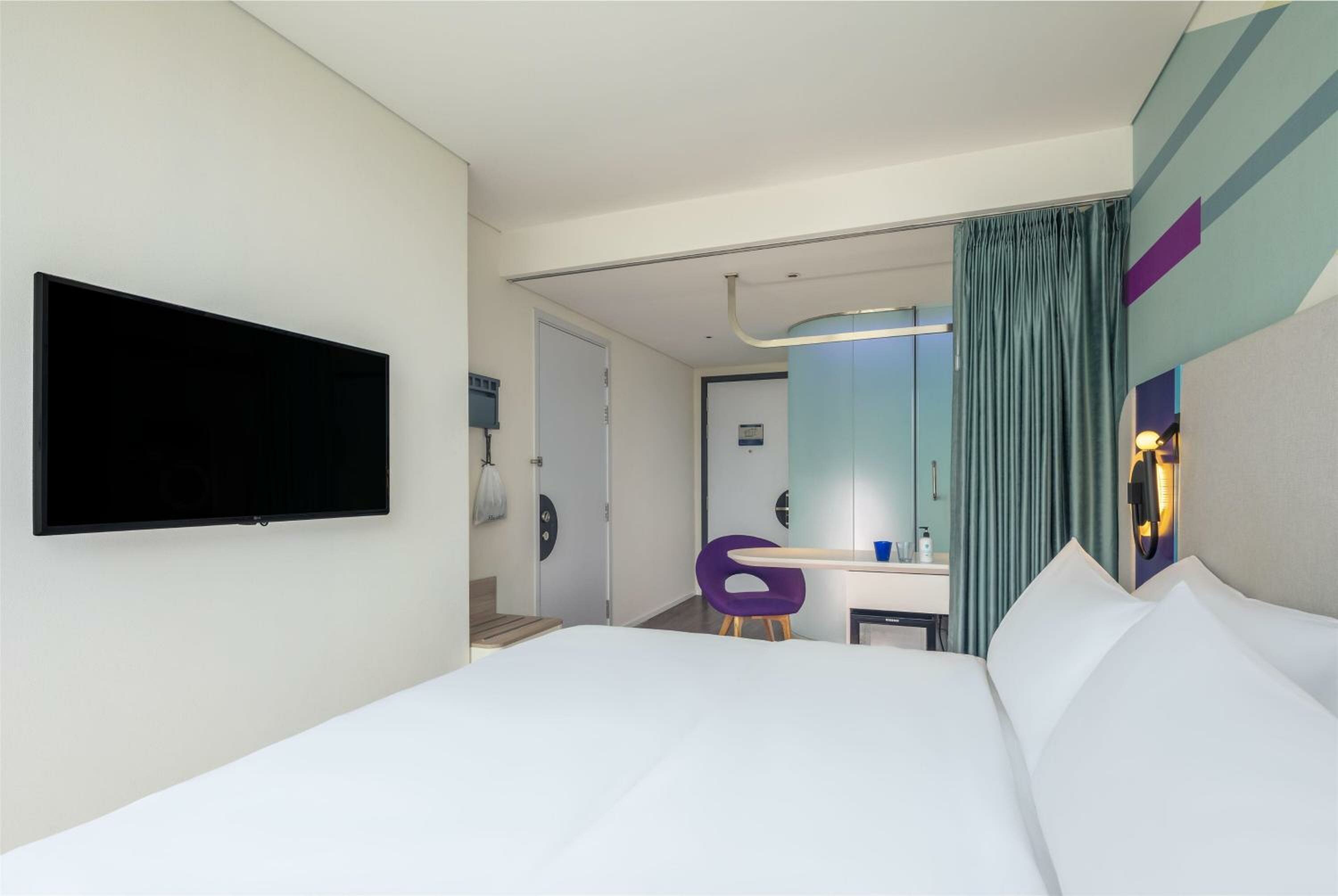King Room