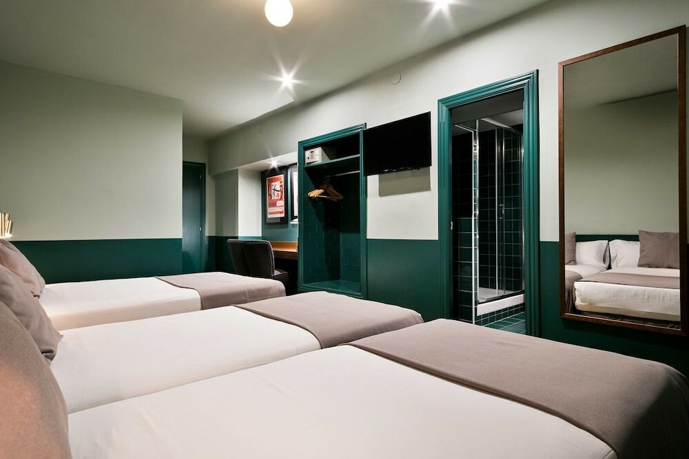 Double Room (with extra bed)