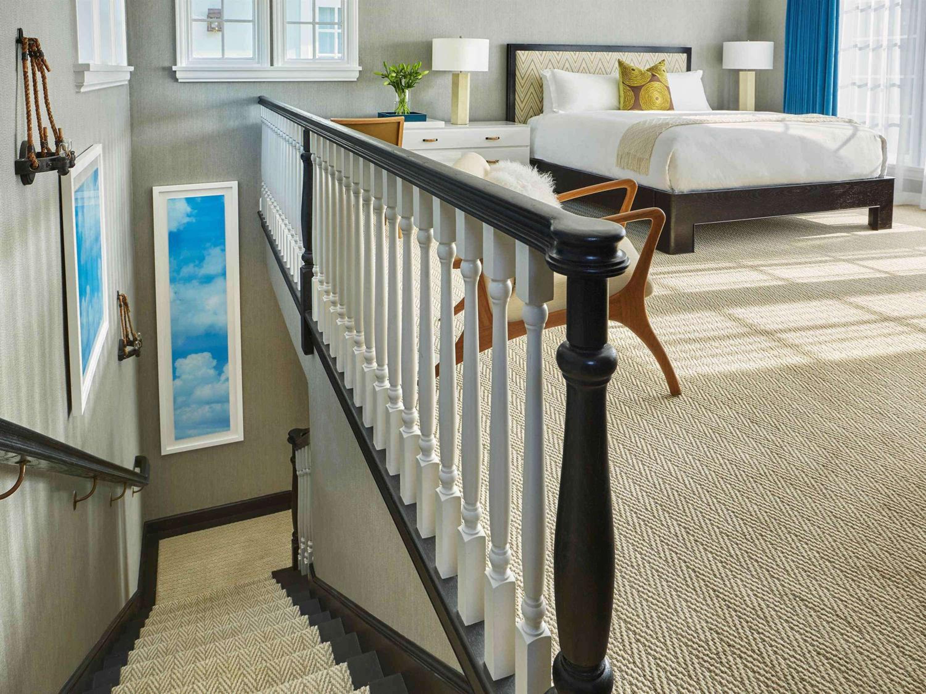 Bi-Level Bungalow King Suite