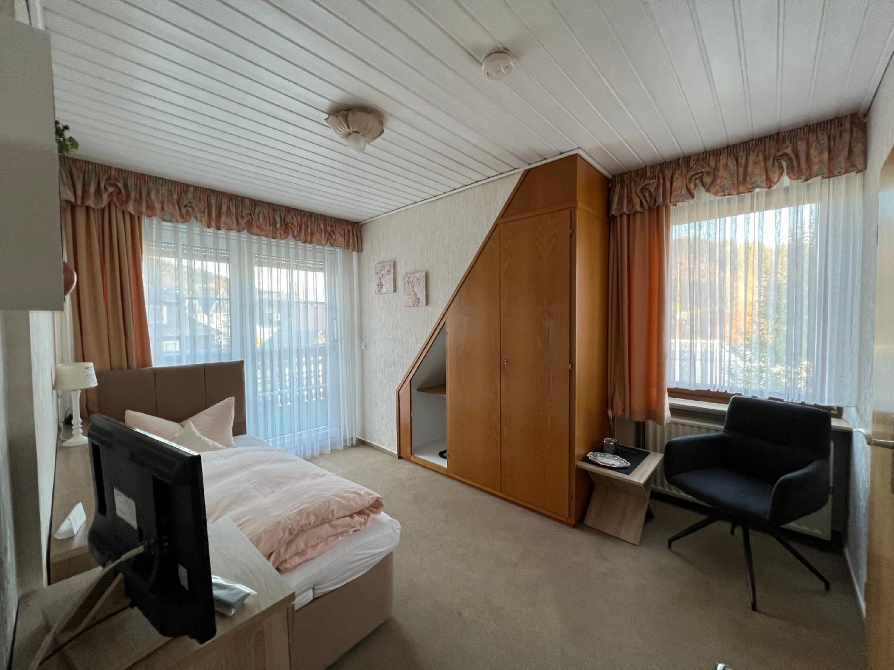 Single Room with Balcony