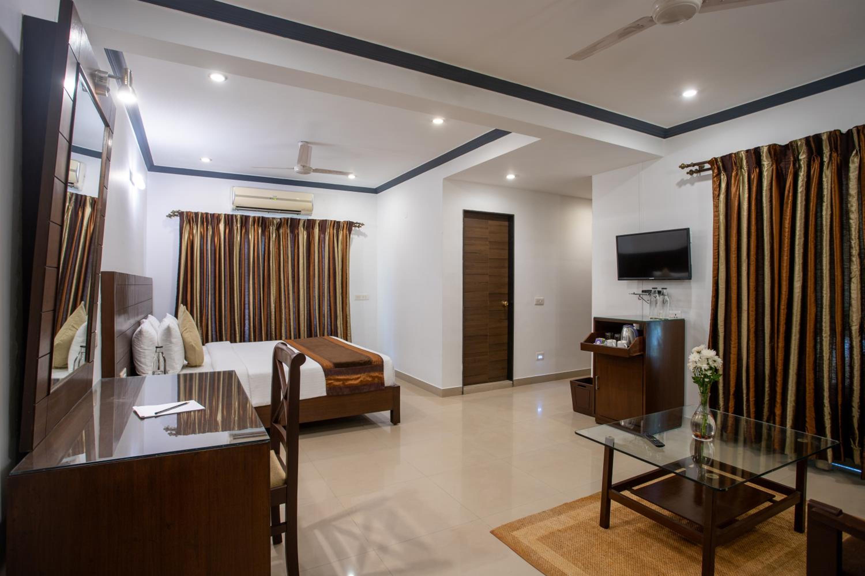 Pool View Luxury Room