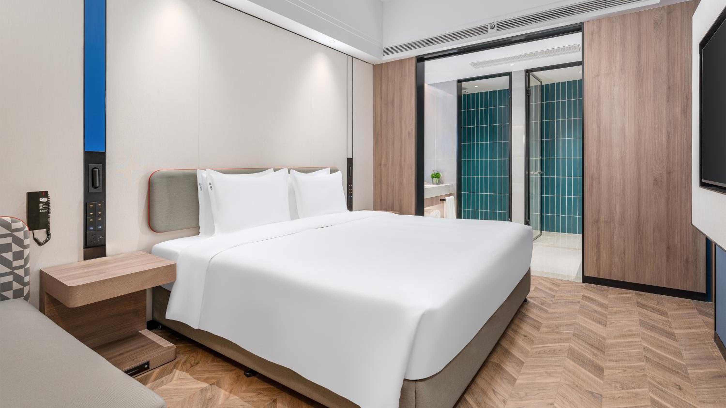 One-Bedroom Suite