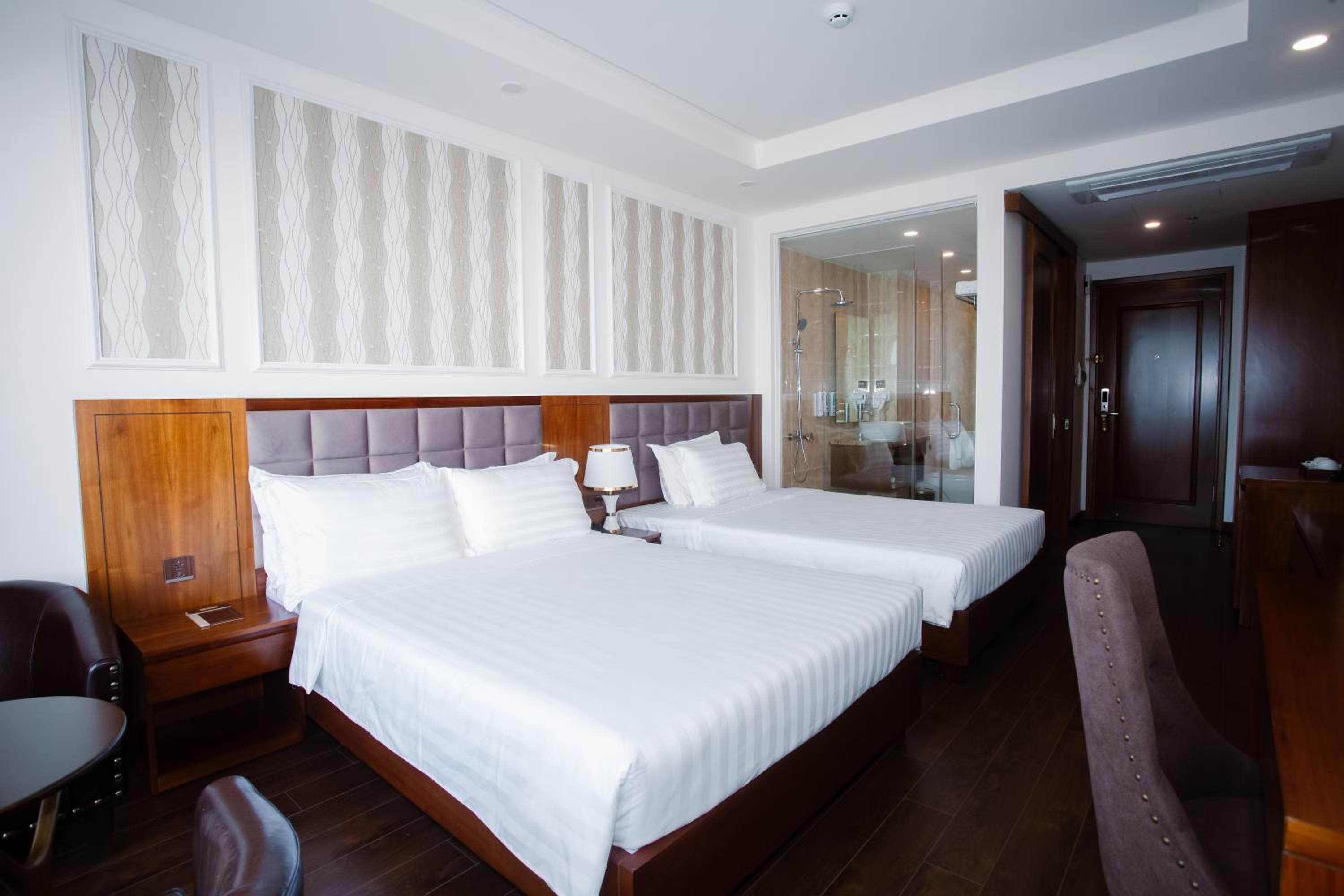 Twin Room with Balcony