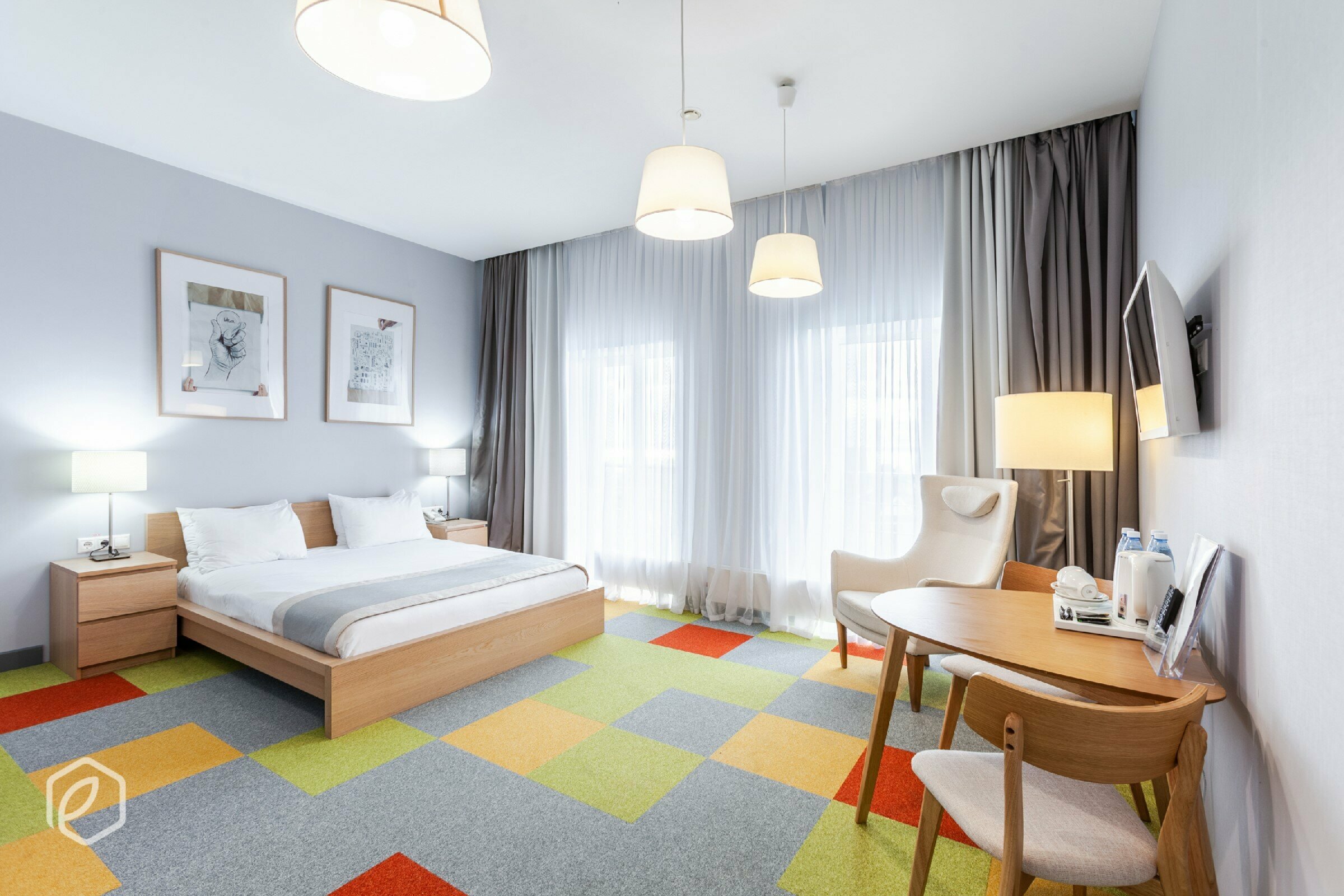 Полулюкс с видом на Волгу 1 кровать