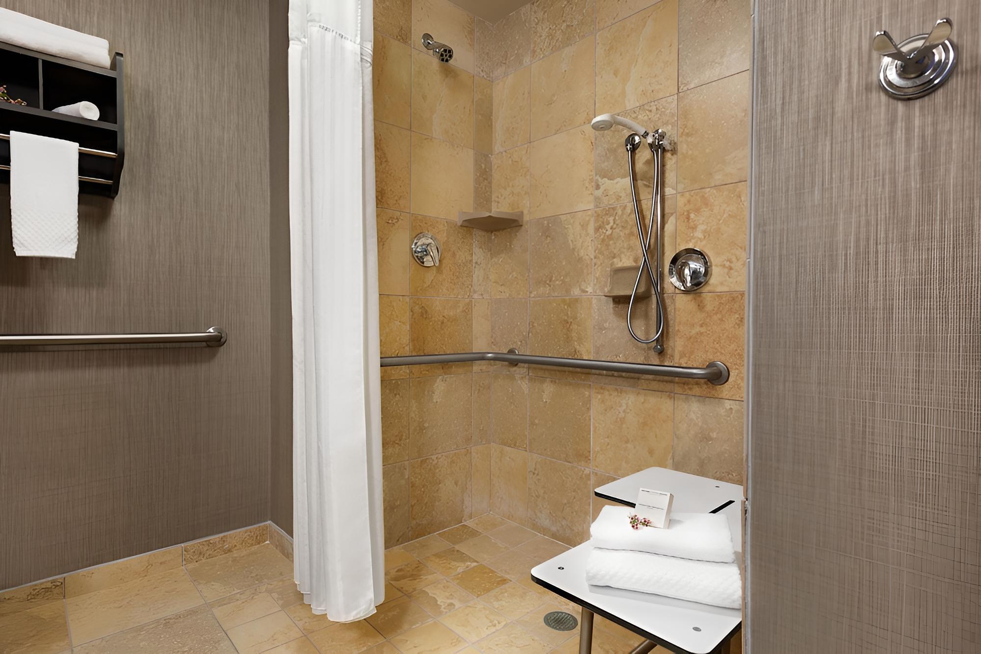 Room, 2 Queen Beds, Accessible