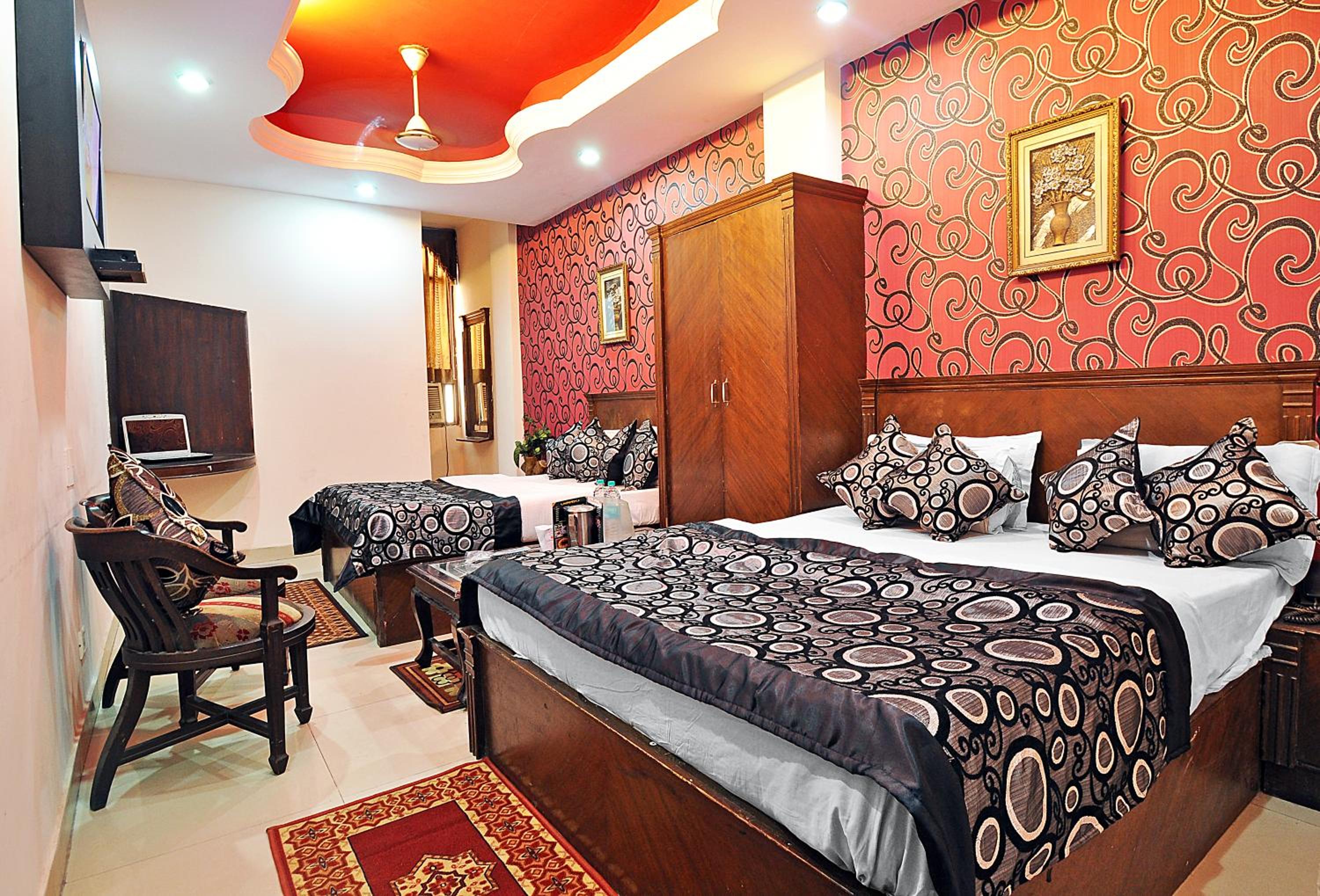 Luxury Triple Room