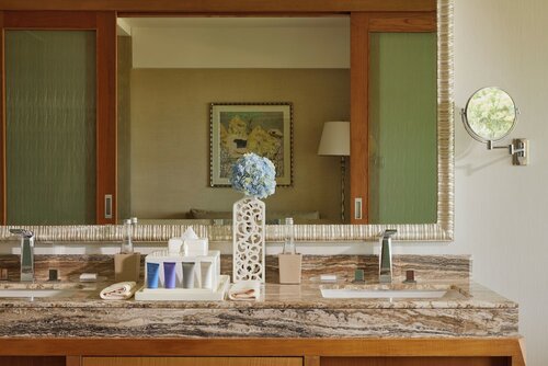 Royal Ocean Court Suite в Mulia Resort