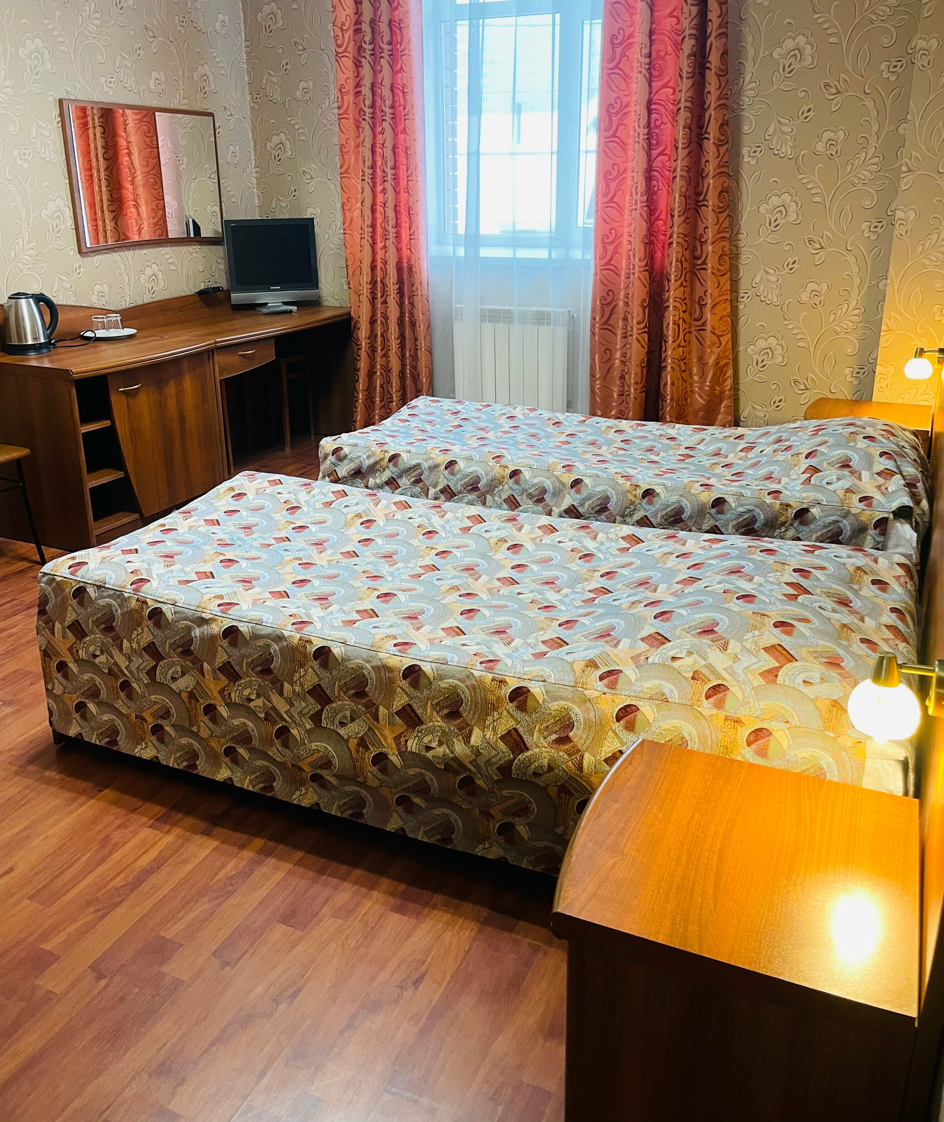 Двухместный номер с 2 двуспальными кроватями