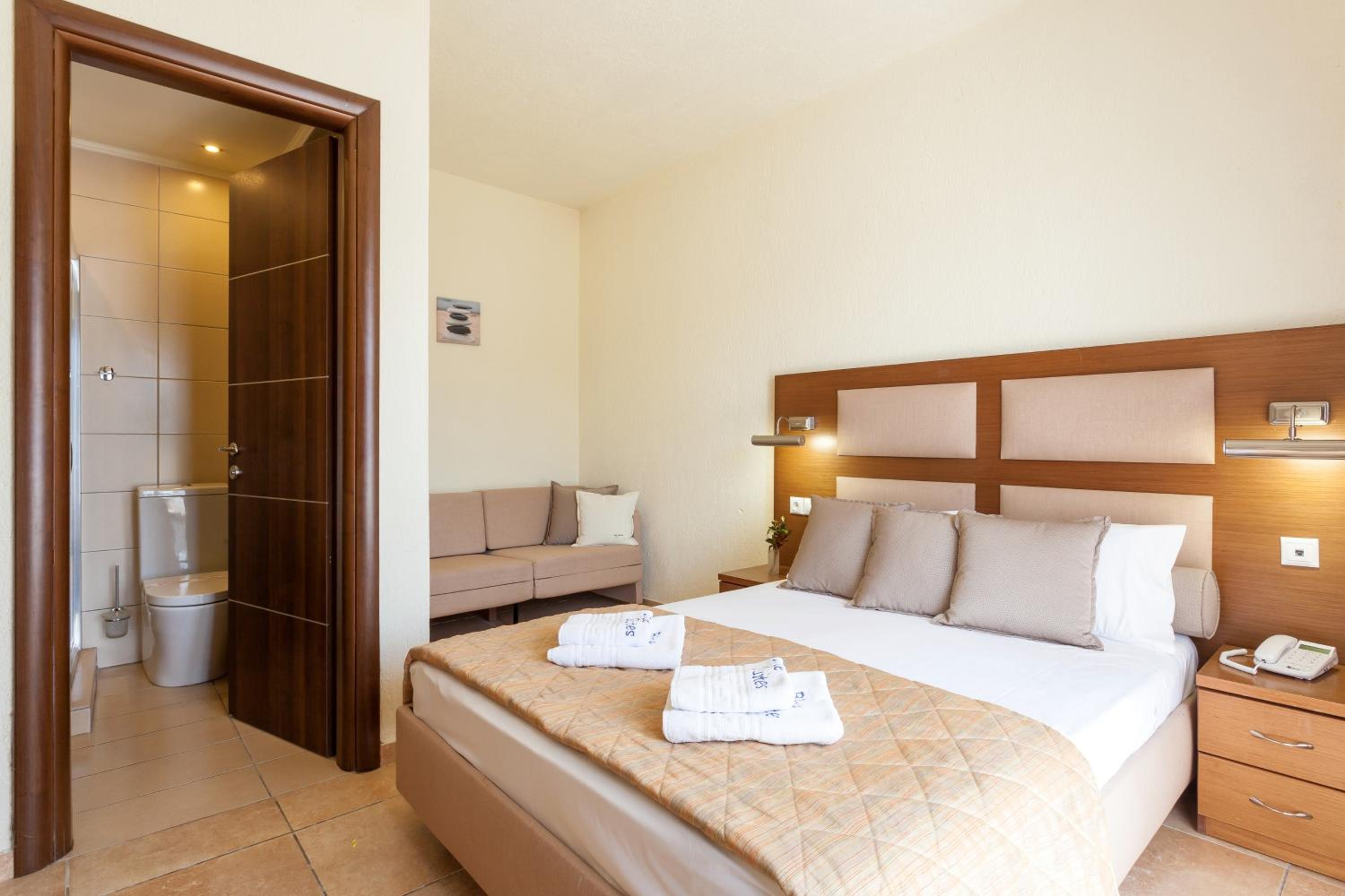 Double Room - Ground Floor