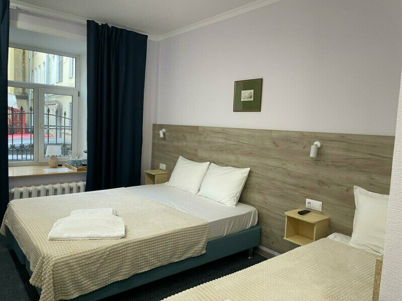 Семейная трехместная комната с собственной ванной комнатой